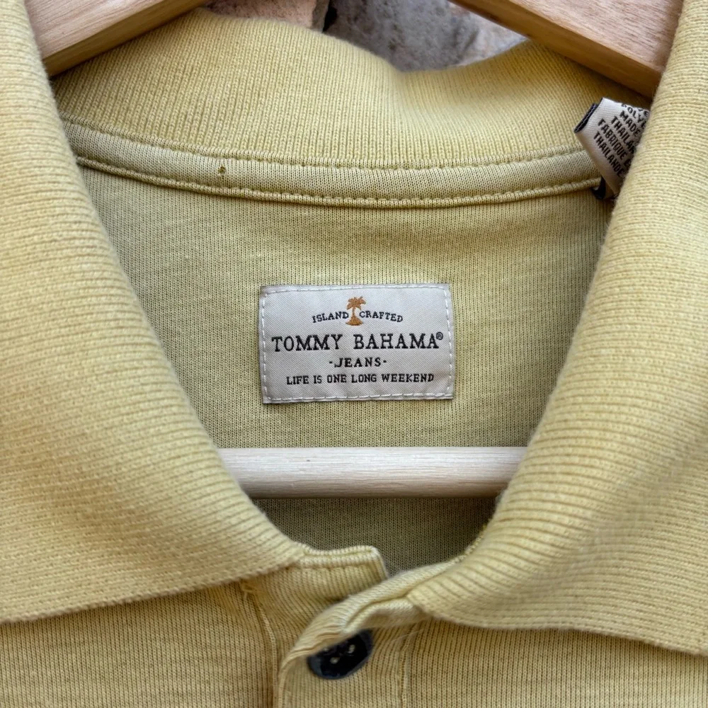 Tommy Bahama Men's shirt size large - Picture 4 of 4